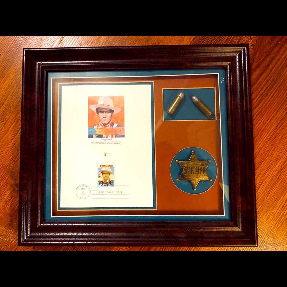 JOHN WAYNE COLLECTOR’S PICTURE. LIKE NEW